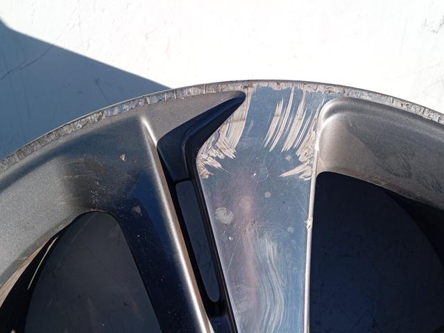 CERCHIO IN LEGA 17 5 BUCHI PEUGEOT 308 2019 - immagine 4