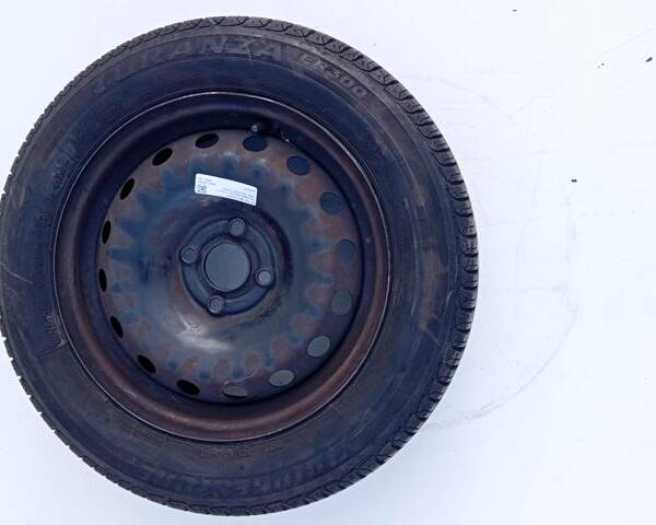 1 PNEUMATICO 185/65/15 SU CERCHIO FIAT GRANDE PUNTO 2007