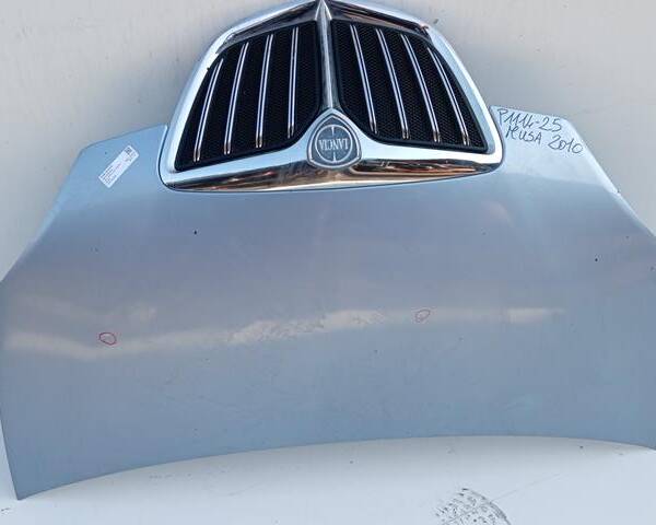 COFANO ANT. CELESTE LANCIA MUSA 2010