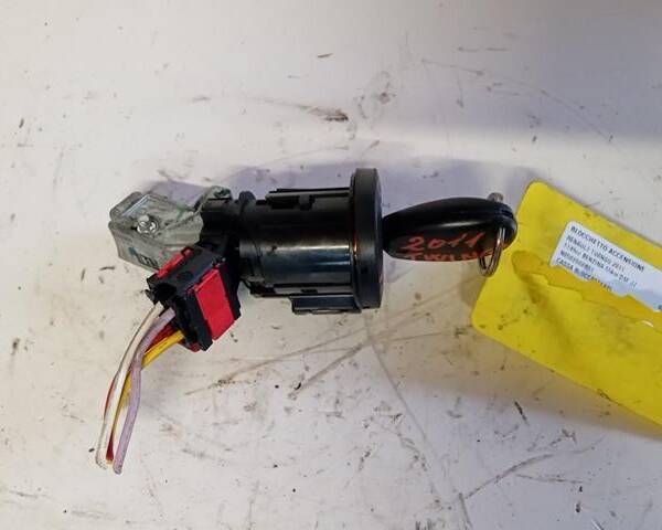 BLOCCASTERZO RENAULT TWINGO 2011 1.2 BENZ. N0502060B01