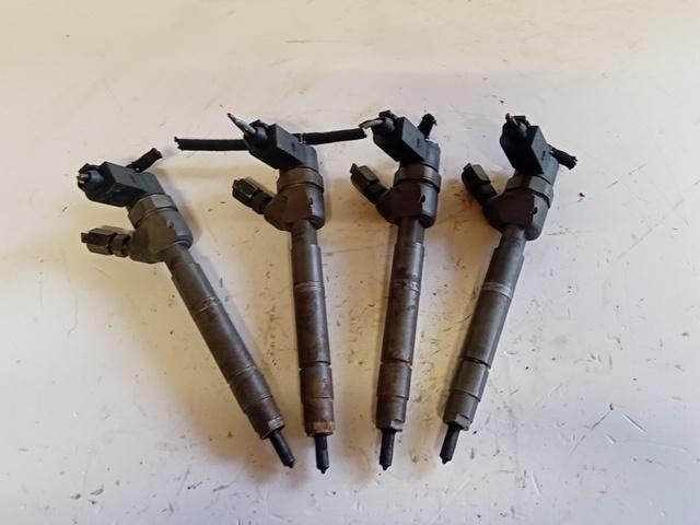 4 INIETTORI MERCEDES ML 2001 2.7 T.D. BOSCH 0445110035