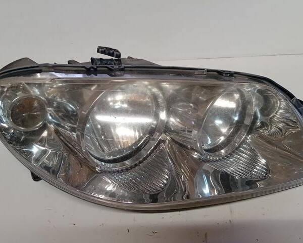 FARO DX OPACO FIAT PUNTO 2005 FANALONE (1 GANCIO ROTTO)