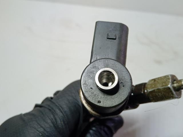 4 INIETTORI MERCEDES CLASSE E 2000 2.7 T.D. BOSCH 0445110025 - immagine 3