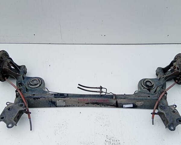 ASSALE POST. DACIA DUSTER 2010 1.5 DCI (K9K J8)