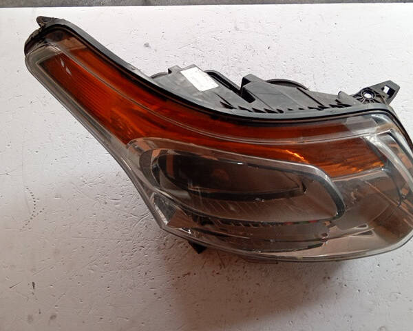 FARO ANTERIORE DESTRO PER CITROEN C3 Picasso 9681806180 (08>)