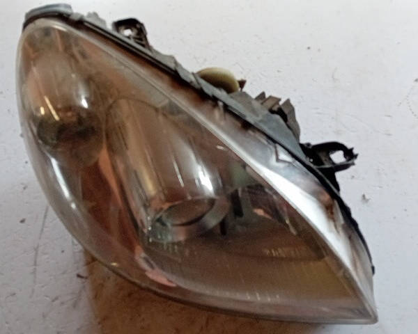 FARO ANTERIORE DESTRO PER MERCEDES Classe B W245 1° Serie A1698207861 (05>11)