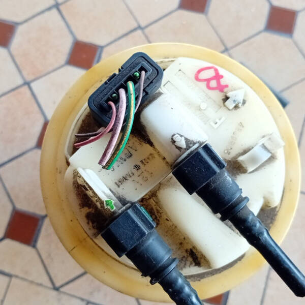 POMPA CARBURANTE PER PEUGEOT 206 1° Serie 09730689900 benzina 1124 (98>03)