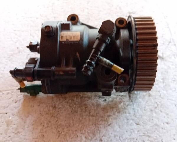 POMPA CARBURANTE PER RENAULT Clio Serie 8200057346 K9K A7 diesel 1461 (01>05)