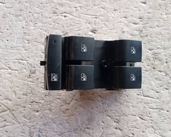 PULSANTIERA ANTERIORE SINISTRA PER CHEVROLET Orlando 1° Serie 20890838 (10>14)