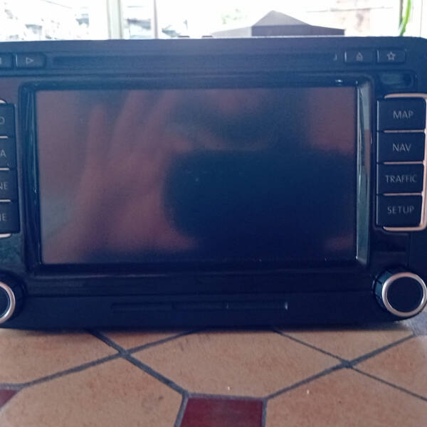 AUTORADIO PER VOLKSWAGEN Passat Berlina 4° Serie 1T0035680C (05>10)