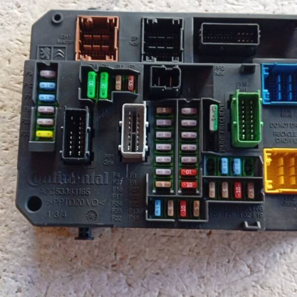 BODY COMPUTER PER PEUGEOT 308 SW 980668788001 (15>17)