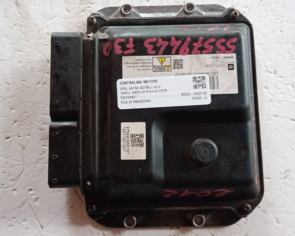 CENTRALINA MOTORE PER OPEL Astra J S. Wagon 55579443 A17DTR diesel 1686 (11>)