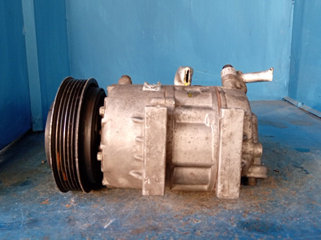 COMPRESSORE A/C PER HYUNDAI i30 Serie AN8AA01 benzina 1396 (07>11) - immagine 4