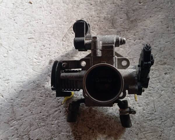 CORPO FARFALLATO PER KIA Picanto 1° Serie 3510002940 benzina 1086 (04>08)