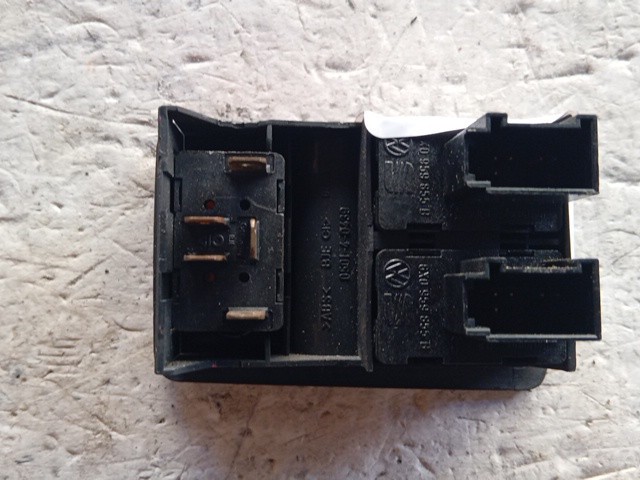 PULSANTIERA ANTERIORE SINISTRA PER SEAT Arosa 1° Serie 6X1959549 (97>00) - immagine 4