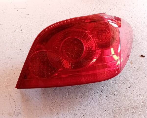 STOP FANALE POSTERIORE DESTRO PER PEUGEOT 307 Berlina 2° Serie NFU (05>)