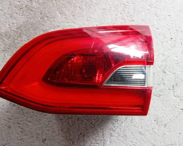 STOP POSTERIORE DESTRO INTEGRATO NEL PORTELLO PER PEUGEOT 308 SW 9678094880 (15