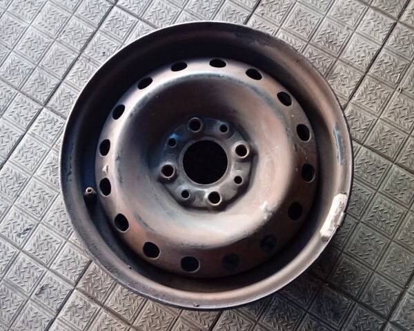 CERCHIO IN FERRO PER FIAT Punto Berlina 5P 176B2.000 (93>99)