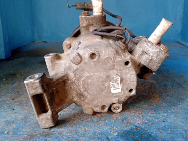 COMPRESSORE A/C PER PEUGEOT 107 1° Serie benzina 998 (05>) - immagine 3