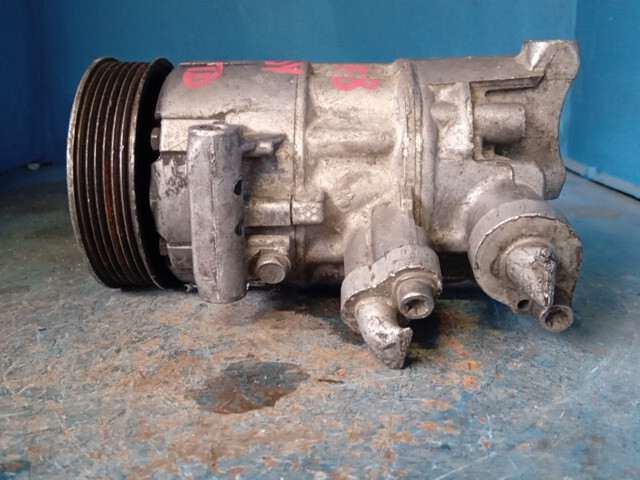 COMPRESSORE A/C PER VOLKSWAGEN Caddy 4° Serie diesel 1968 (10>) - immagine 4