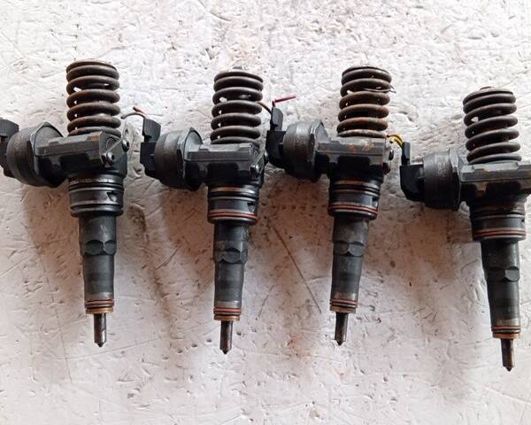 KIT INIETTORI PER AUDI A4 Allroad Serie 0414720214 diesel 1896 (04>08)