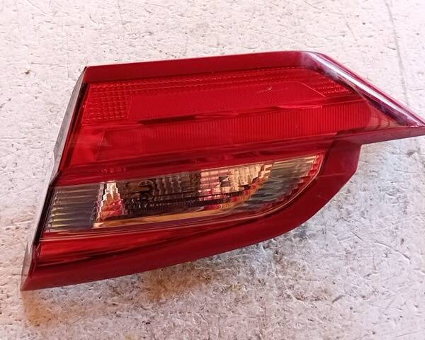 STOP POSTERIORE DESTRO INTEGRATO NEL PORTELLO PER FORD Fiesta 7° Serie H1BB13A