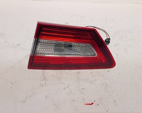 STOP POSTERIORE DESTRO INTEGRATO NEL PORTELLO PER RENAULT Clio Serie IV 2655057