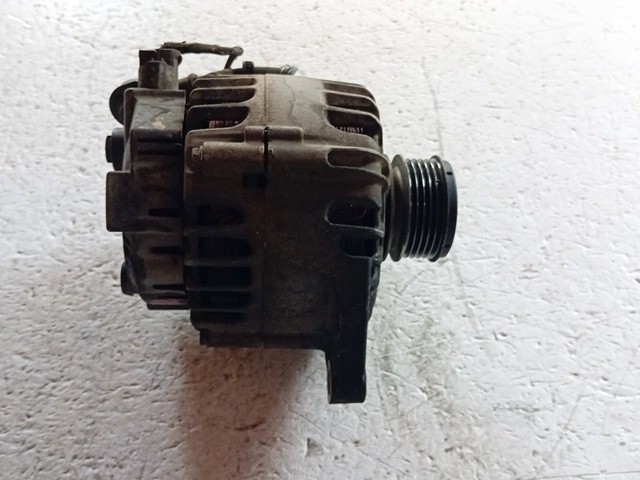 ALTERNATORE PER KIA Cee'd 1° Serie 373002A600 D4FB diesel 1582 (06>12)