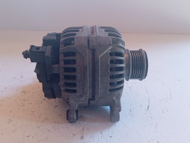 ALTERNATORE PER VOLKSWAGEN Polo 4° Serie 045903023A AMF diesel 1422 (01>09)