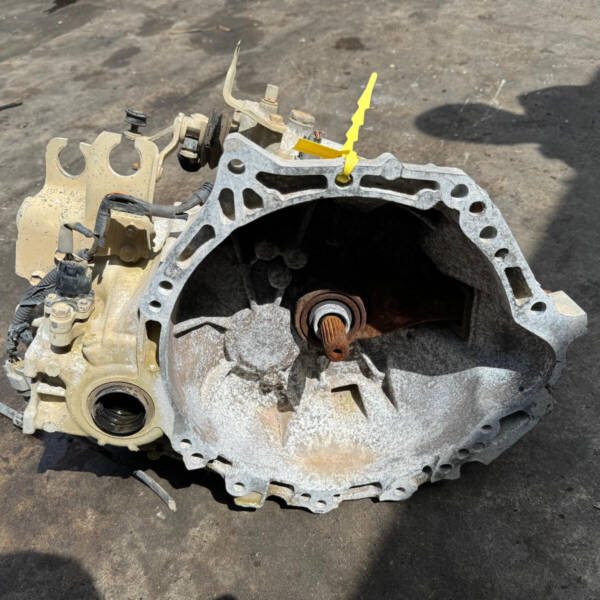 CAMBIO MANUALE COMPLETO PER TOYOTA Yaris Serie 2NZ FE benzina 1299 (99>03)