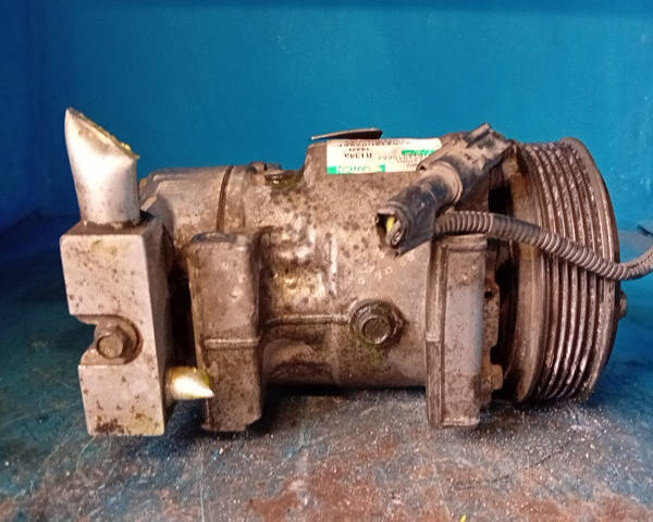 COMPRESSORE A/C PER FORD Fiesta 5° Serie 2S6119D629AE diesel 1399 (05>08)