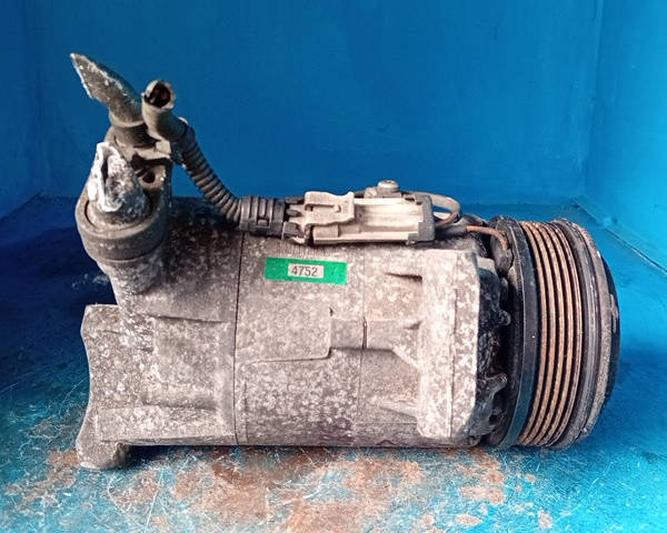 COMPRESSORE A/C PER OPEL Astra H Berlina 2° serie 383601234 diesel 1686 (07>)