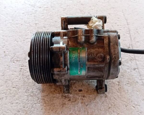 COMPRESSORE A/C PER VOLKSWAGEN Polo 3° Serie benzina 1198 (94>01)