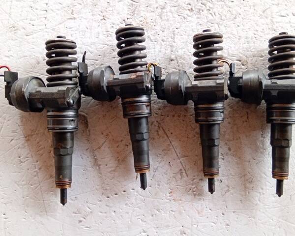 KIT INIETTORI PER AUDI A3 Serie (8P1) 0414720313 diesel 1896 (03>05)