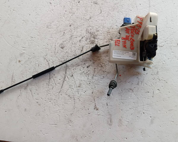 SERRATURA ANTERIORE DESTRA PER VOLKSWAGEN Polo 3° Serie AZQ (94>01)