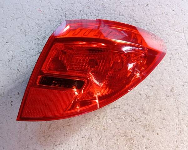 STOP FANALE POSTERIORE DESTRO PER OPEL Meriva 3° Serie 13434860 (10>)