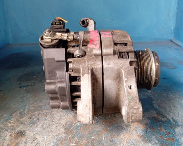 ALTERNATORE PER TOYOTA Yaris Serie 270600Q200 1KR-FE benzina 998 (14>16)