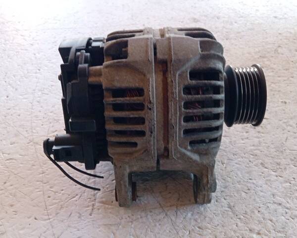 ALTERNATORE PER VOLKSWAGEN New Beetle 1° Serie 028903028D AYD benzina 1595 (98