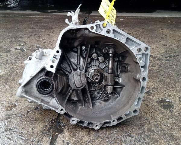 CAMBIO MANUALE COMPLETO PER TOYOTA Yaris Serie 1KR FE benzina 998 (08>11)