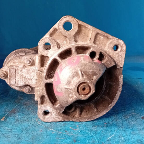 MOTORINO D' AVVIAMENTO PER VOLKSWAGEN Polo 3° Serie 63223039 benzina 999 (94>01