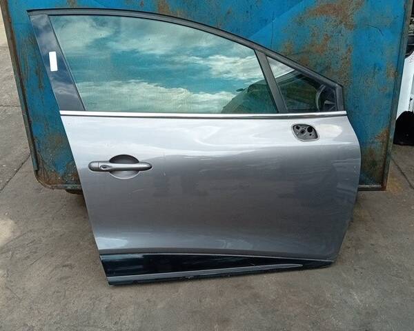 PORTIERA ANTERIORE DESTRA RENAULT Clio Serie K9KC6 (08>15)