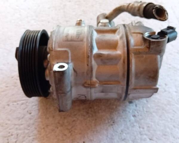 COMPRESSORE A/C PER SEAT Ibiza Serie 1K08208030 CFW diesel 1199 (08>12)