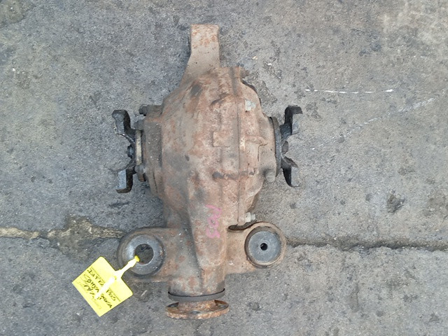 DIFFERENZIALE POSTERIORE PER FIAT Campagnola AR 76 4451392 diesel 2500 (51>73) - immagine 6