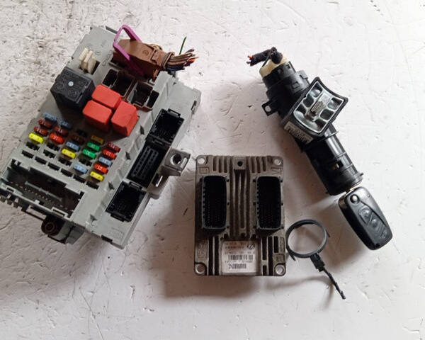 KIT CENTRALINA MOTORE PER FIAT Idea 2° Serie IAW5SFM3 350A1000 benzina 1368 (0