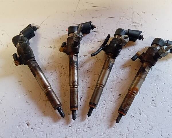 KIT INIETTORI PER RENAULT Megane ll Serie H8200294788 K9K P7 diesel 1461 (06>08