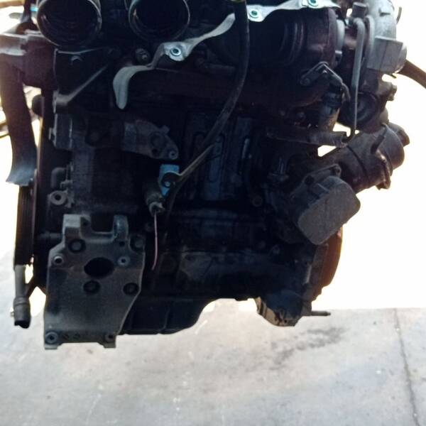 MOTORE COMPLETO PER PEUGEOT 307 Berlina 9HX diesel 1560 (01>05)