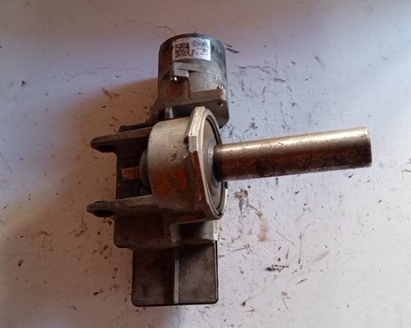 PIANTONE STERZO PER FIAT Grande Punto 3° Serie 51927084 (12>)