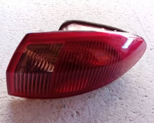 STOP FANALE POSTERIORE DESTRO PER ALFA ROMEO 147 Serie (937_) 46556347 (05>10)
