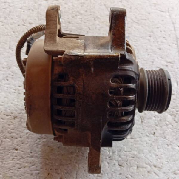 ALTERNATORE PER GREAT WALL MOTOR Steed 5 Serie 3701100 GW4D20 diesel 1996 (12>)