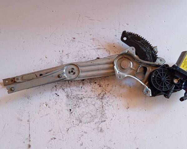 ALZACRISTALLO ELETTRICO ANT. SX PER NISSAN Note 2° Serie 827311HB2A (08>)